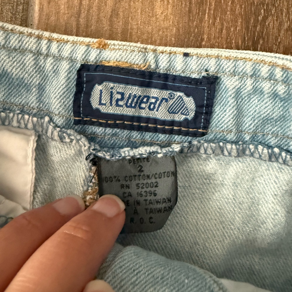 Classic Light Blue Denim Pencil Skirt - Picture 4 of 4